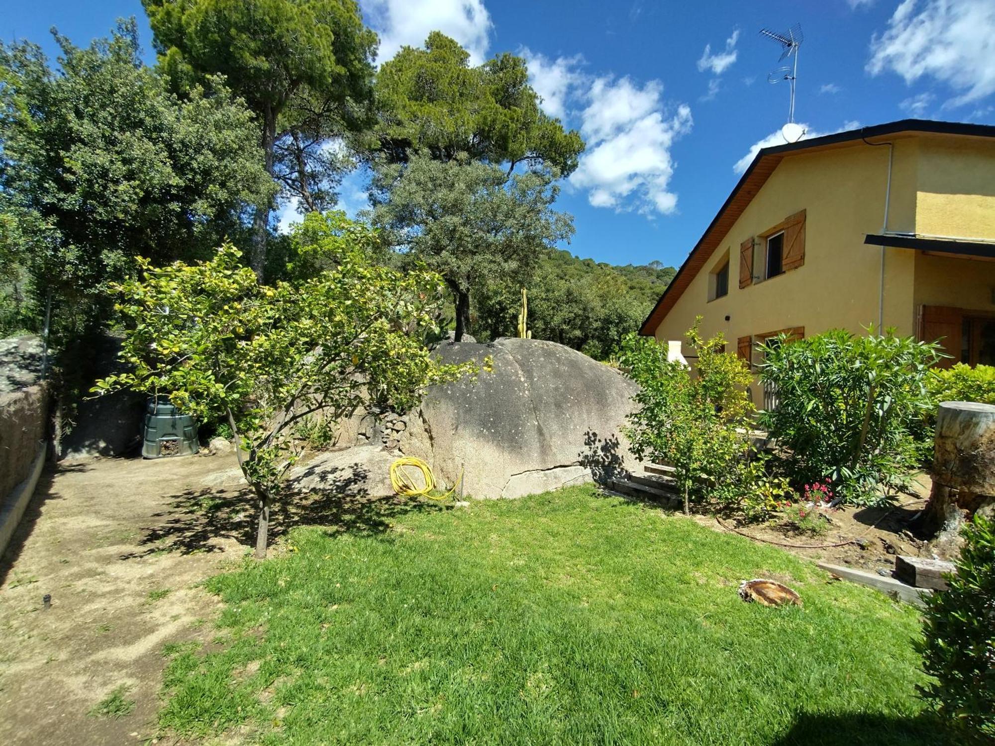 Casa Feliz Villa Sant Cebria de Vallalta Exterior photo